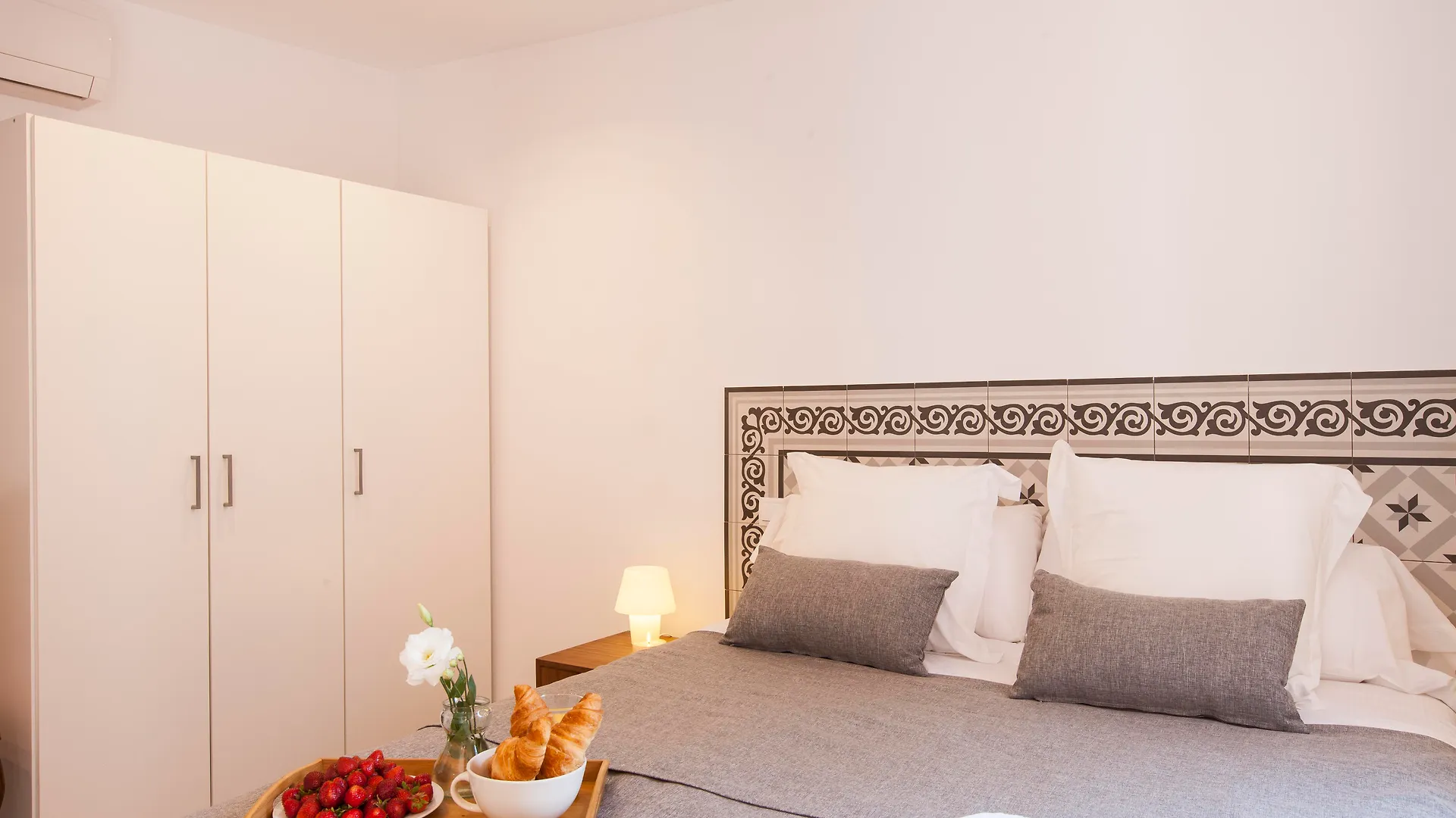 Apartment Aspasios Charming Flats Barcelona