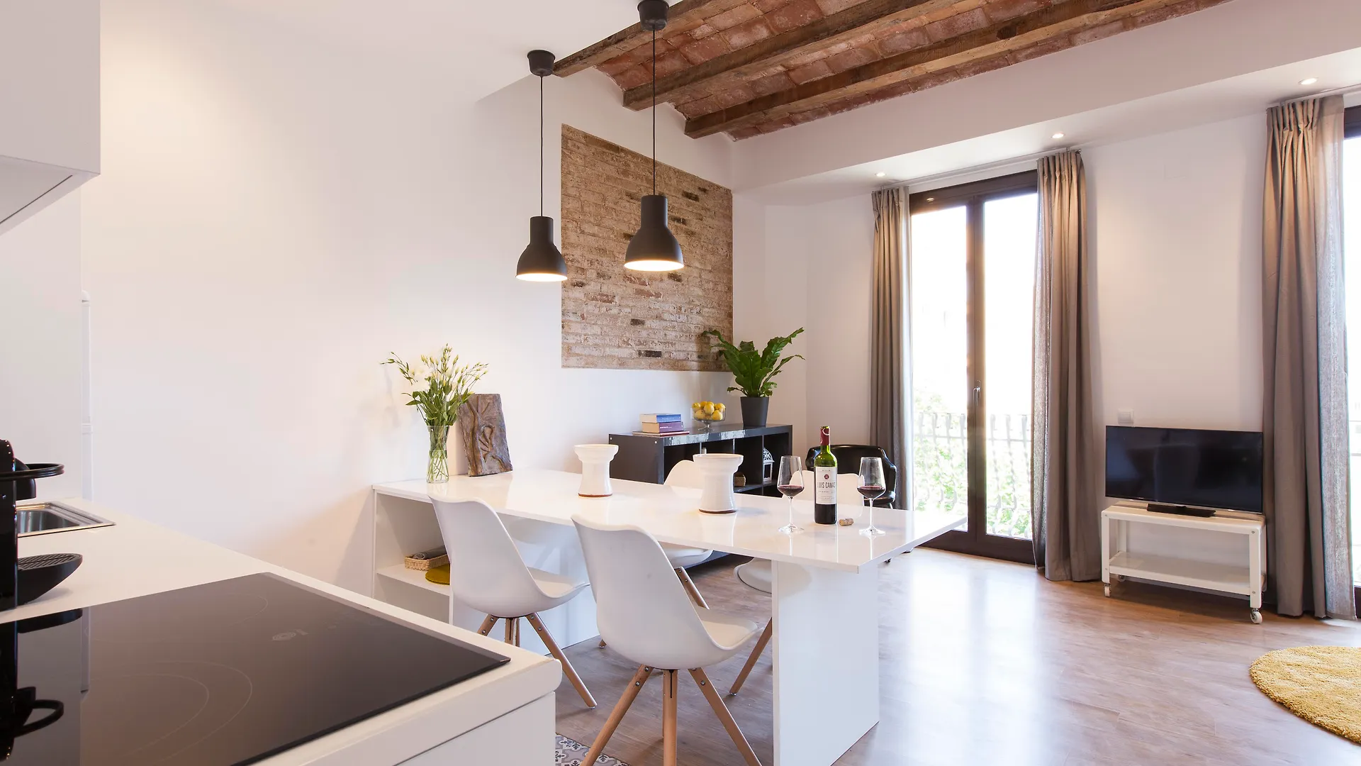 Apartment Aspasios Charming Flats Barcelona